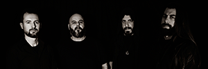 AMONGRUINS